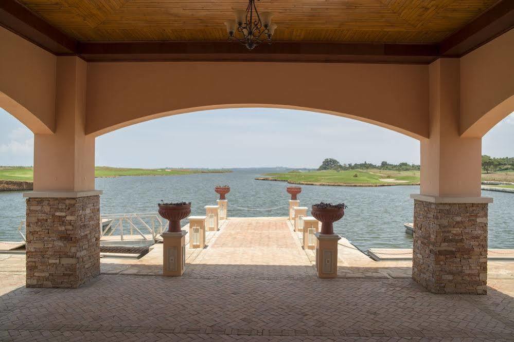 Lake Victoria Serena Golf Resort & Spa Kigo Exteriör bild